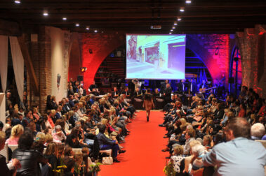 Lazise Fashion by Night